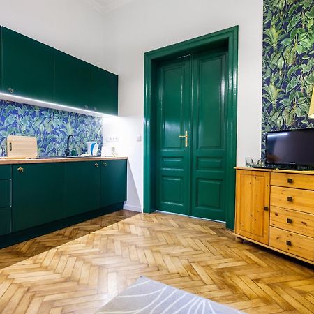 Tyzenhauz Apartments Lobzowska Street Cracovia Esterno foto