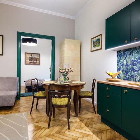 Tyzenhauz Apartments Lobzowska Street Cracovia Esterno foto