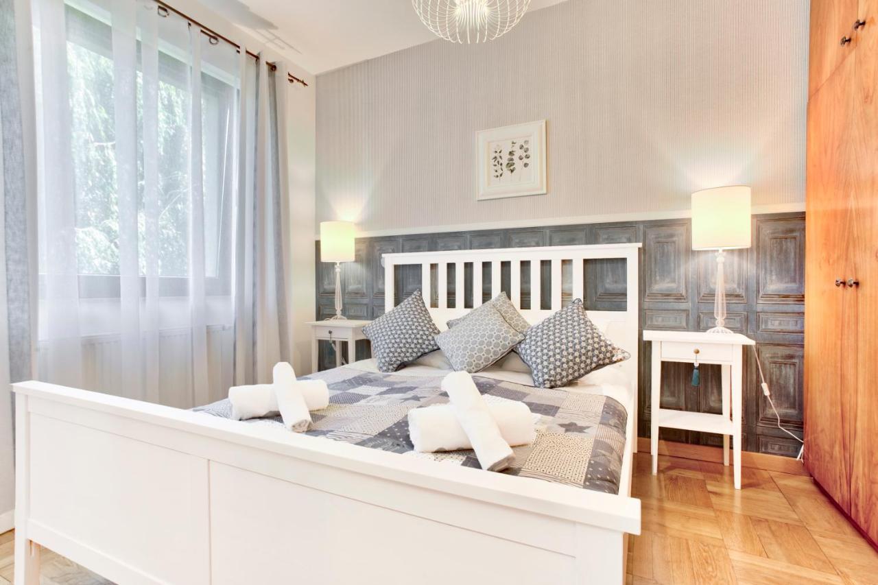 Tyzenhauz Apartments Lobzowska Street Cracovia Esterno foto