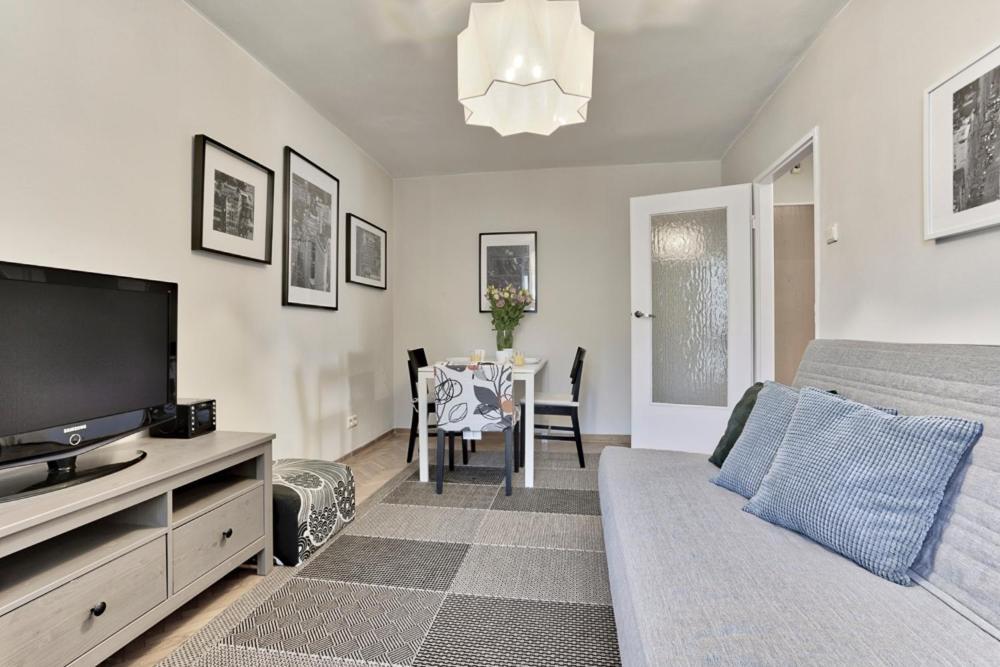 Tyzenhauz Apartments Lobzowska Street Cracovia Esterno foto